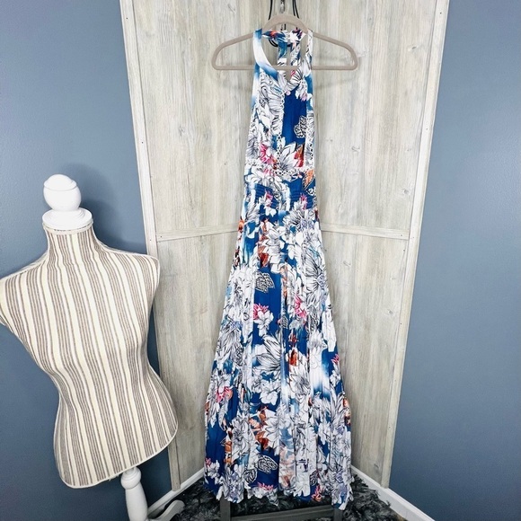Jaase Endless Summer Floral Maxi Dress - Picture 2 of 10